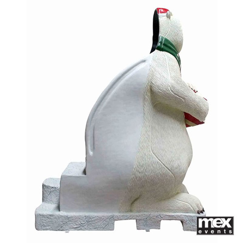 Giant Polar Bear Peep Through