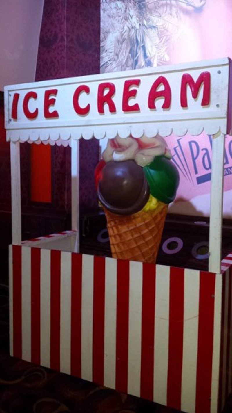 Ice Cream Booth